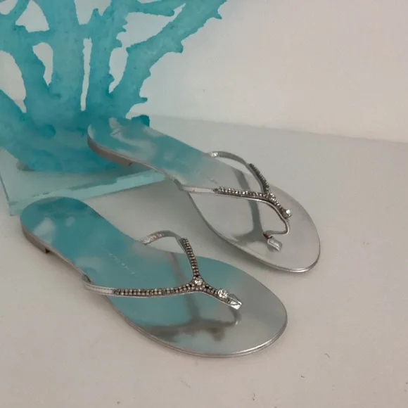 Giuseppe Zanotti NEW Silver Leather Crystal Embellished Thong Sandals Shoes 37